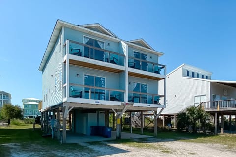 Bikini Bottom Both Sides House in West Beach