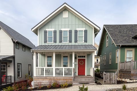 Property building, Day, Neighbourhood, Street view