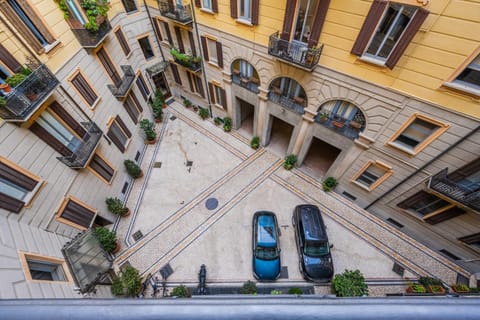 Property building, Day