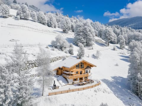 Property building, Winter