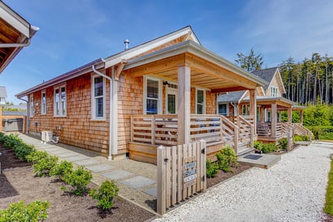 Property building, Spring, Day