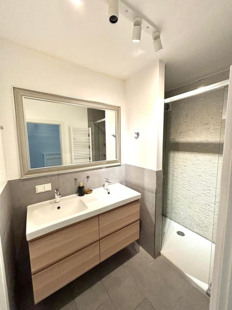 Beautiful Two Bedroom Apartment in Luxembourg City Center Apartment in Luxembourg