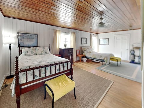 Sunrise House in Topsail Beach