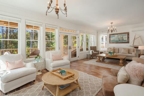 The Beach House by Seabrook Hospitality House in Seabrook