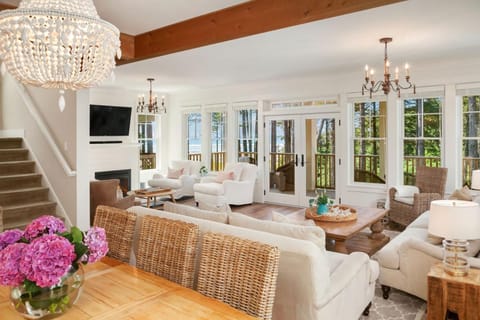 The Beach House by Seabrook Hospitality House in Seabrook