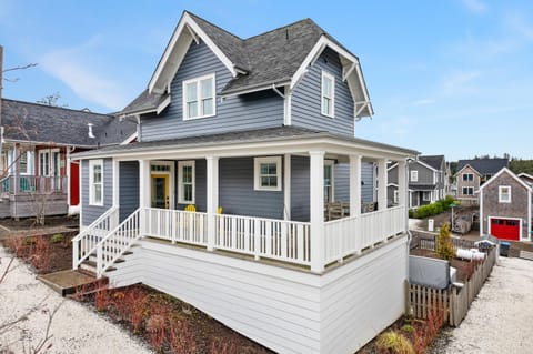 Time Out by Seabrook Hospitality House in Seabrook