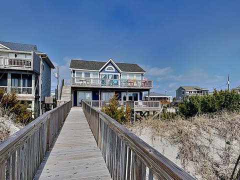 The Beachcomber House in Topsail Beach