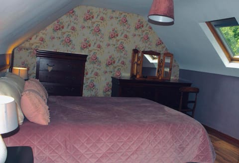 Cottage at the heart of Teapot Lane Glamping House in County Sligo