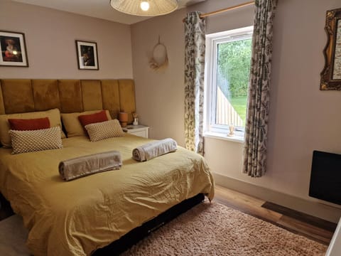 The Drey by Blake view holidays, a peaceful boutique retreat, 3 miles from Ennerdale- small twin or king bed available Apartment in Copeland District