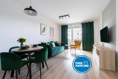 TV and multimedia, Living room, Dining area, Parking, internet