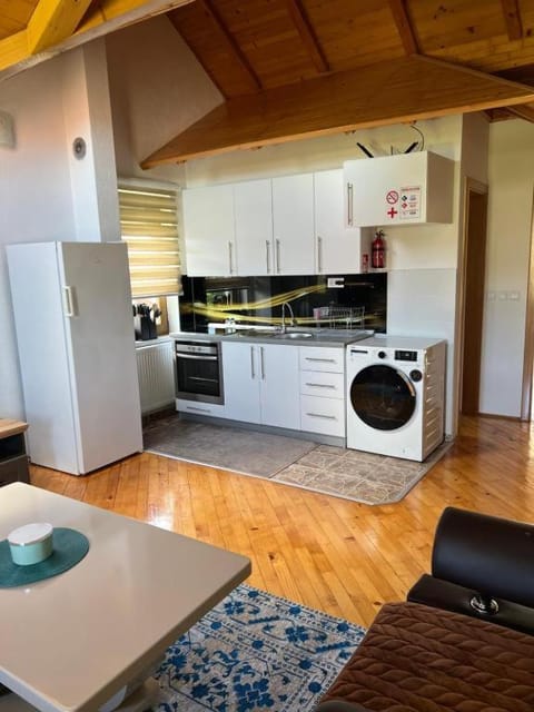 Teal Apartments Apartment in Lika-Senj County