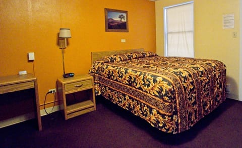 The King's Inn Nature lodge in Sidney