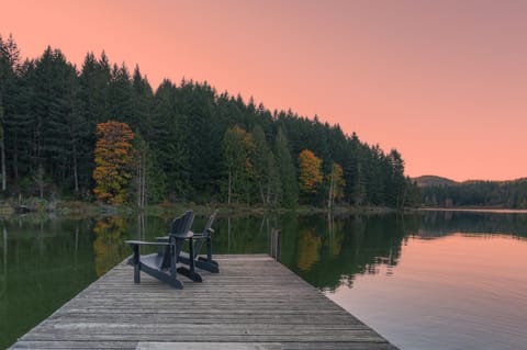 Lake view, Area and facilities