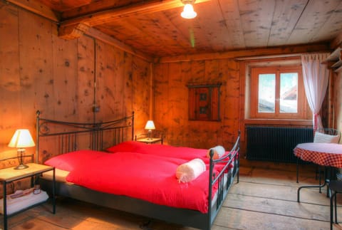 Chasa Jaro Bed and Breakfast in Canton of Grisons