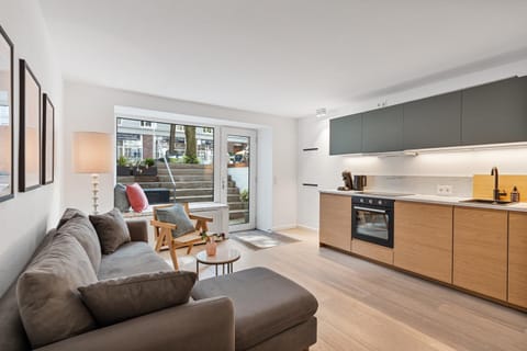 Kitchen or kitchenette, Living room, Seating area