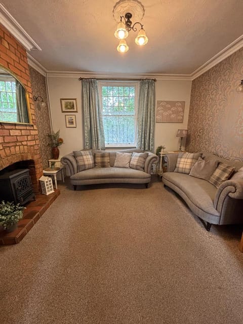 Living room, fireplace