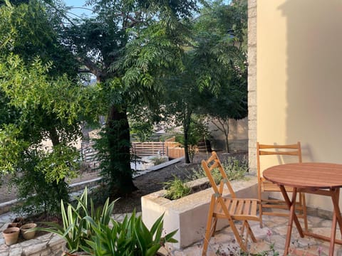 Patio, Garden, Balcony/Terrace, Garden view