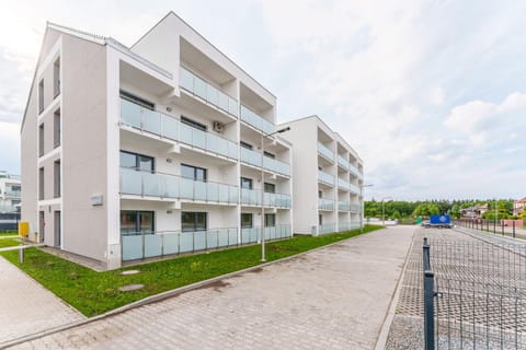 Property building, Neighbourhood