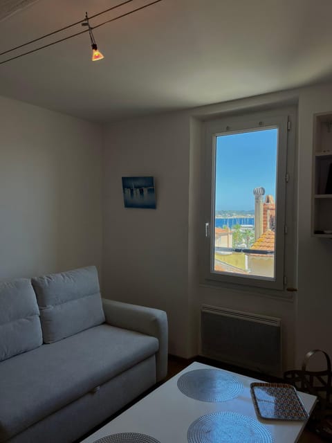 Property building, Sea view