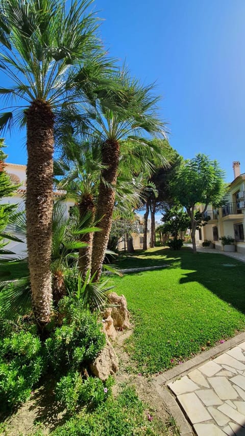 Property building, Garden