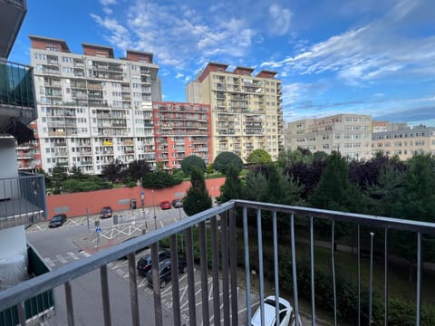 View (from property/room), Balcony/Terrace