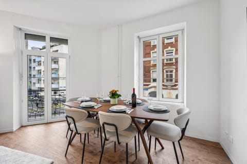 Property building, Living room, Seating area, Dining area