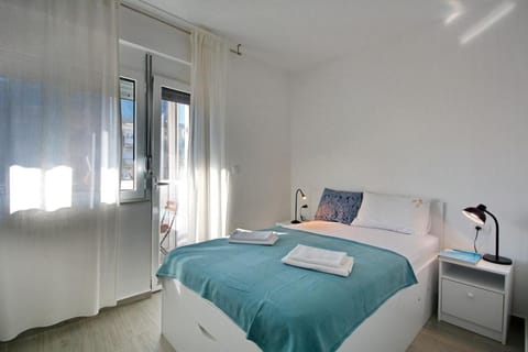 Lola - New, best located, elegant & super tidy Apartment in Dobrota