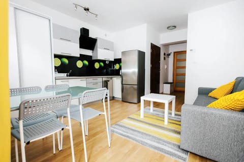Apartament Green Lemon- Apartamenty Łeba Apartment in Pomeranian Voivodeship