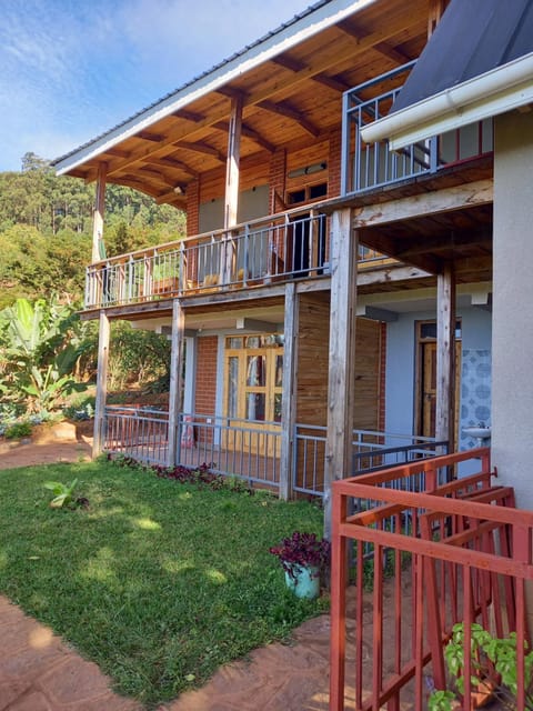 Property building, Day, Garden, View (from property/room), Balcony/Terrace, Garden view