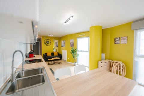 Confort Absolu à Paris ,superbe appartement rénové 7 Chambres avec salles de Bain privatives Apartment in Paris