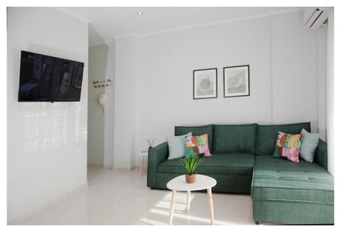 Ammoshine Apartment House in Nea Peramos