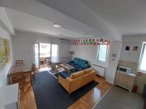 Railway Apartment Apartment in Skopje