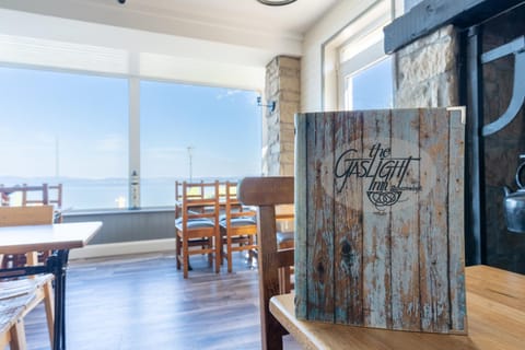 The Gaslight Inn Self Catering Holiday Apartments Rossnowlagh Donegal Bed and Breakfast in County Donegal