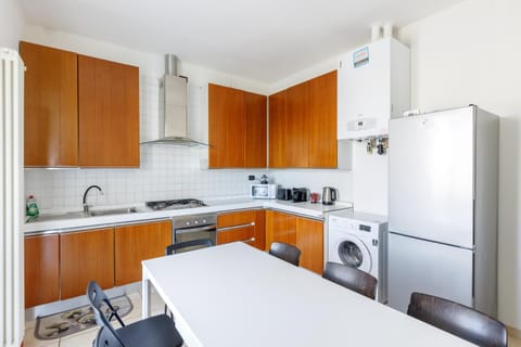 Kitchen or kitchenette, dishwasher, oven, pet friendly, stove, toaster