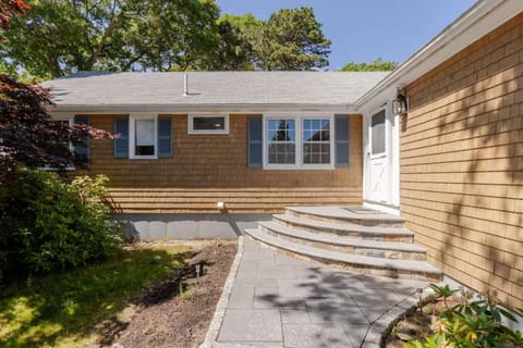 Property building, Spring, Garden, Garden view