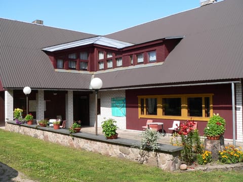Facade/entrance, Balcony/Terrace