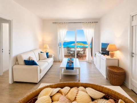 Living room, Sea view