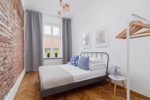 Property building, Bedroom