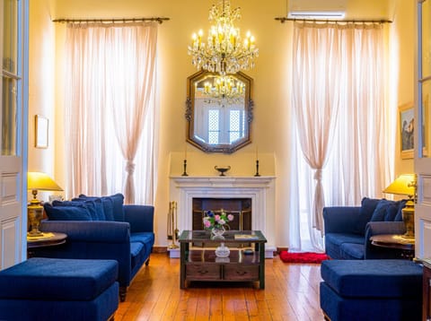 Living room, Lobby or reception