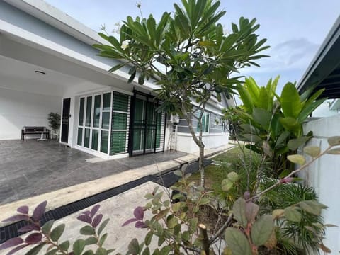 Property building, Garden view