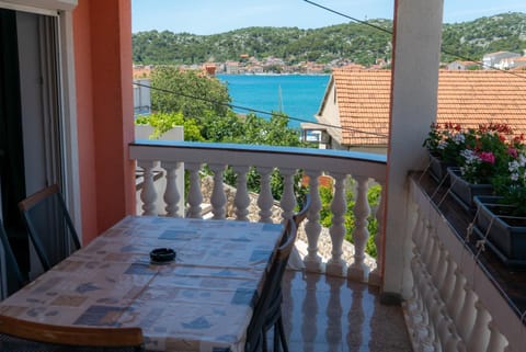 Apartments Zubcic Apartment in Tisno