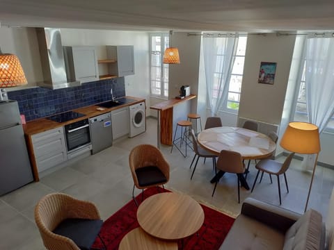 Kitchen or kitchenette, Living room, Dining area, dishwasher, oven, stove
