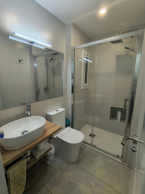 BARCELONA AIRPORT Mi COLIBRÍ Vacation rental in Barcelona