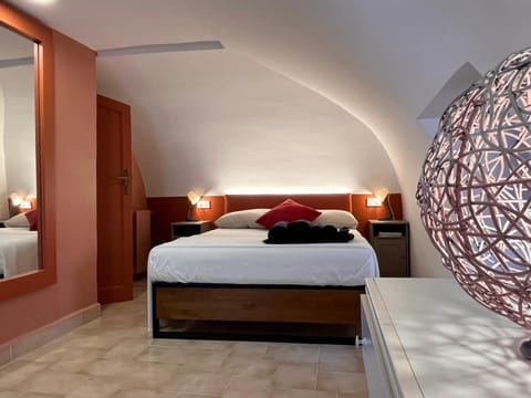 Bed, Bedroom, heating, towels, air conditioner