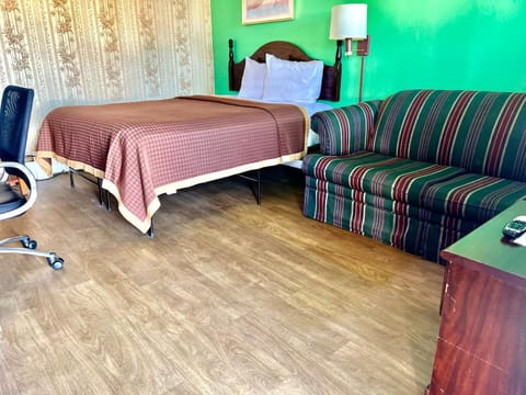 Living room, Seating area, Bedroom