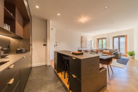 Astoria Haussmannien - Appartement de caractère Apartment in Aix-les-Bains