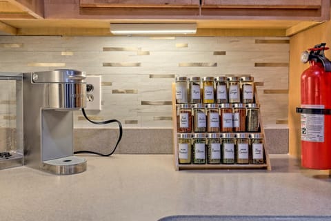 Coffee/tea facilities