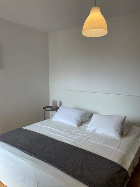 Apartments Dulcic Apartment in Stari Grad