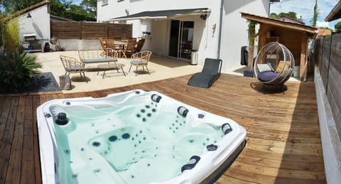 Patio, Hot Tub, sunbed