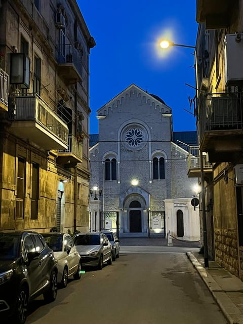 Neighbourhood